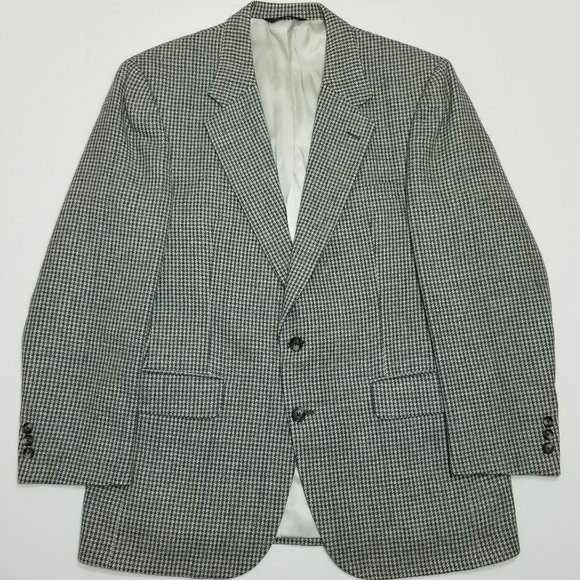 Burberry's Sport Coat Blazer - Gray - Houndstooth